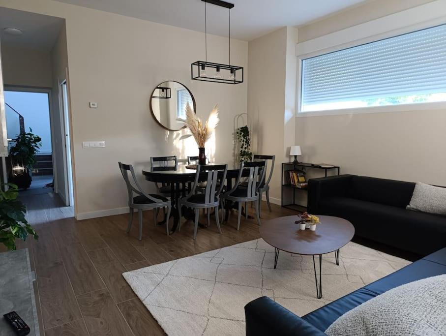 Amplio Y Tranquilo Apartamento Casa Саламанка Екстериор снимка